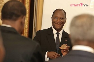 Côte d'Ivoire : Alassane Ouattara réapparait en France après 11 jours de silence
